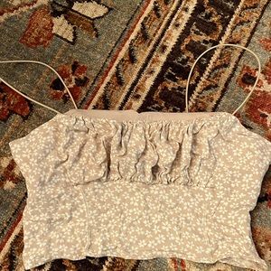 Floral cropped tank top